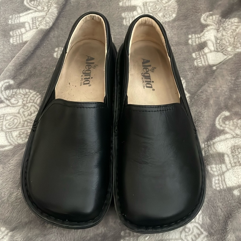 Alegria Black Shoes